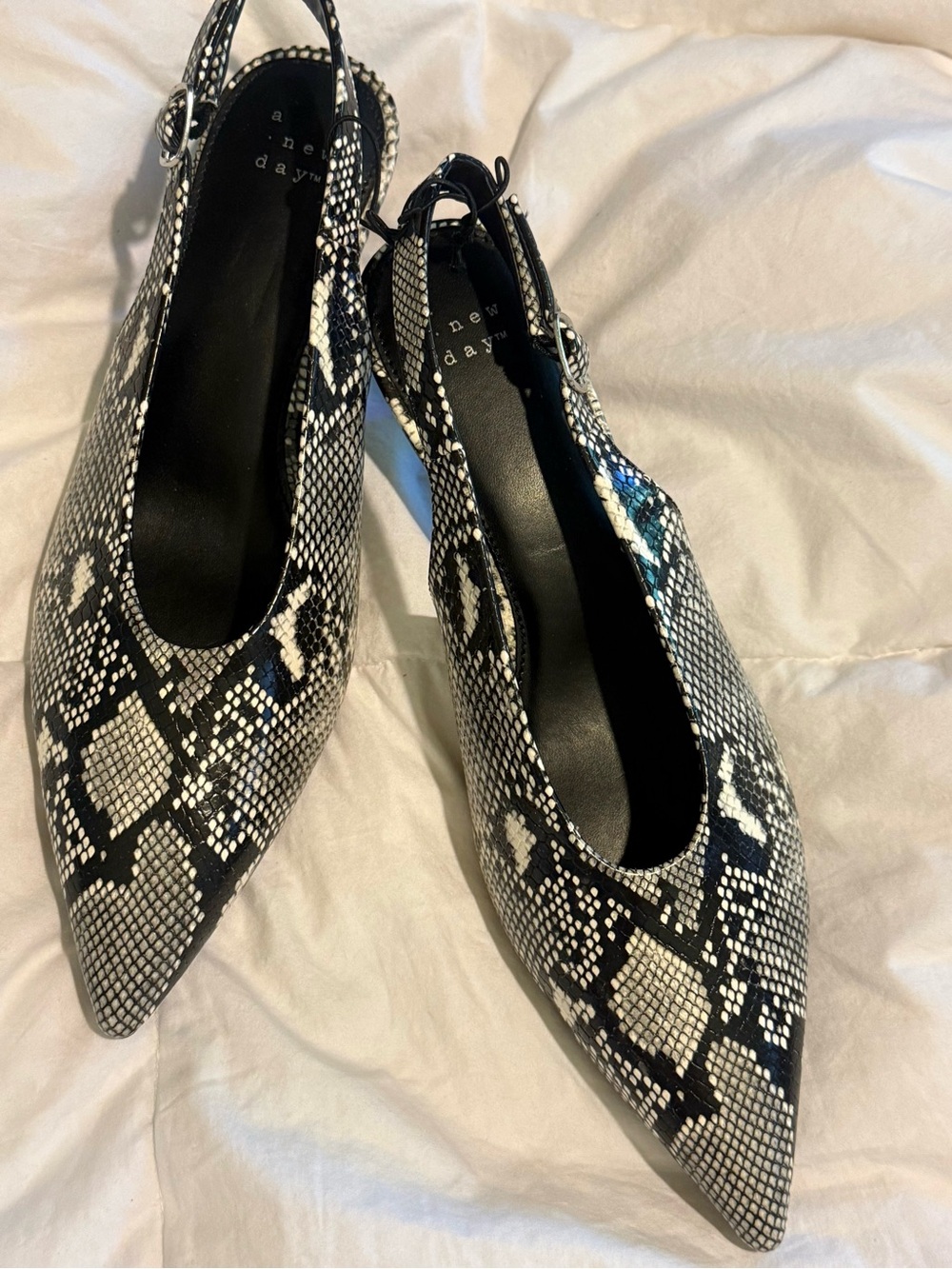 New Size 8.5 A New Day Faux Python Print Slingback Pointed-Toe Kitten Heel Pumps